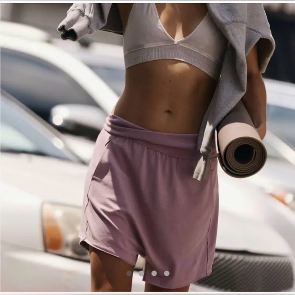 NWOT Free People, Hot Shot Harem Shorts, XS in Purple Oyster